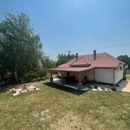 Sofi Balaton * Балатонмариафюрдё